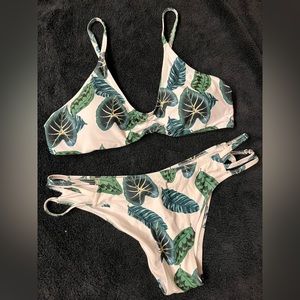 Cupshe Tropical Bikini